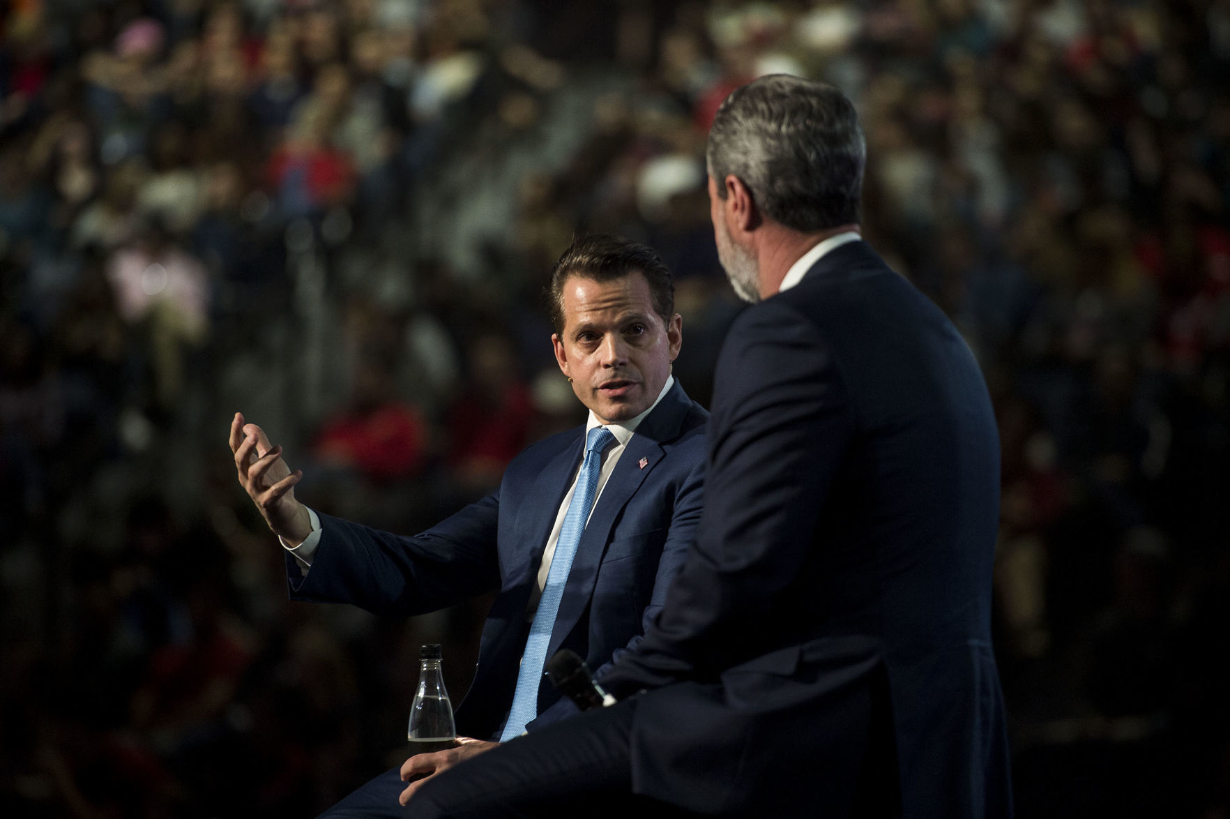 LNA 11022017 Scaramucci convocation 13